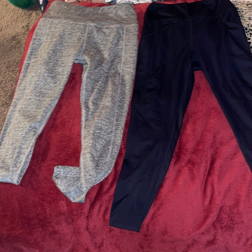 Warm yoga pants for the winter ❄️